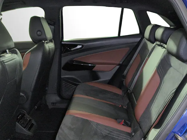 VW ID.4 Pro Performance 77 kWh Family