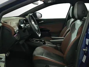 VW ID.4 Pro Performance 77 kWh Family