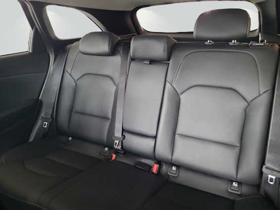 Vehicle image 5 Vehicle image 5