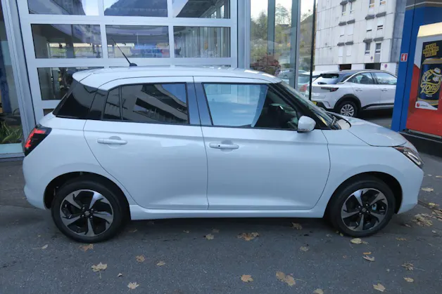 Suzuki Swift 1.2 Compact Top Hybrid 4x4