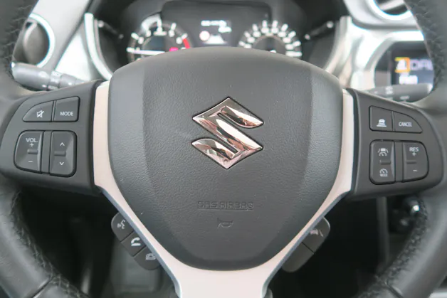Suzuki Vitara 1.4 T Compact Top Hybrid 4x4
