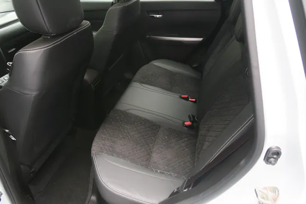 Suzuki Vitara 1.4 T Compact Top Hybrid 4x4