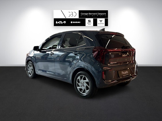 Fahrzeugbild 6 Fahrzeugbild 6