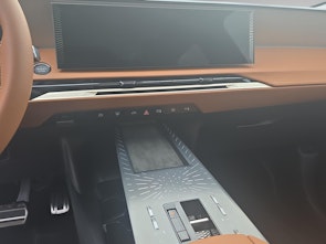 Vehicle image DS AUTOMOBILES No8 E-Tense Étoile 4x4