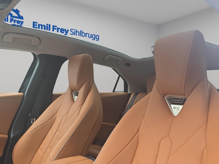 Vehicle image DS AUTOMOBILES DS N°8