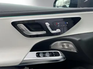 Mercedes-Benz E 220 D 4M T
