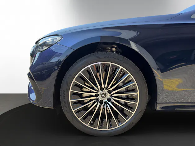 Mercedes-Benz E 220 D 4M T