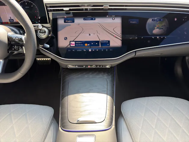 Mercedes-Benz E 220 D 4M T