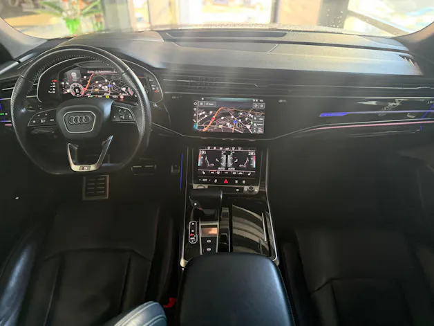 Audi Q8 50 TDI quattro tiptronic
