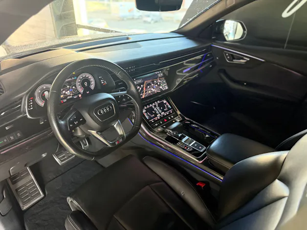 Audi Q8 50 TDI quattro tiptronic