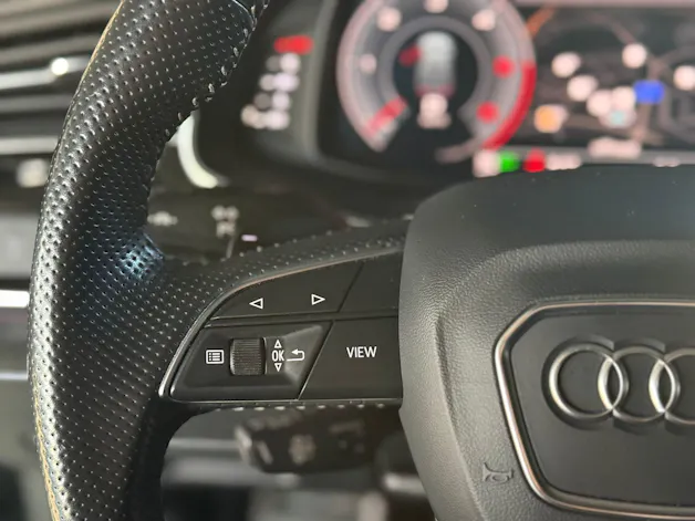 Audi Q8 50 TDI quattro tiptronic