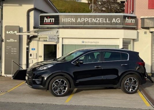 First vehicle image First vehicle image