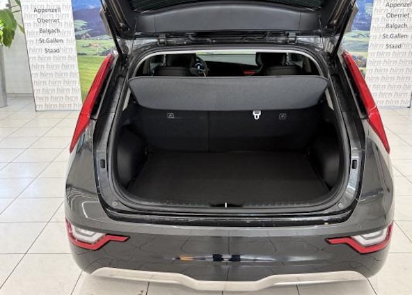 Vehicle image 4 Vehicle image 4