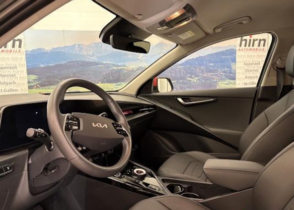 Vehicle image 6 Vehicle image 6