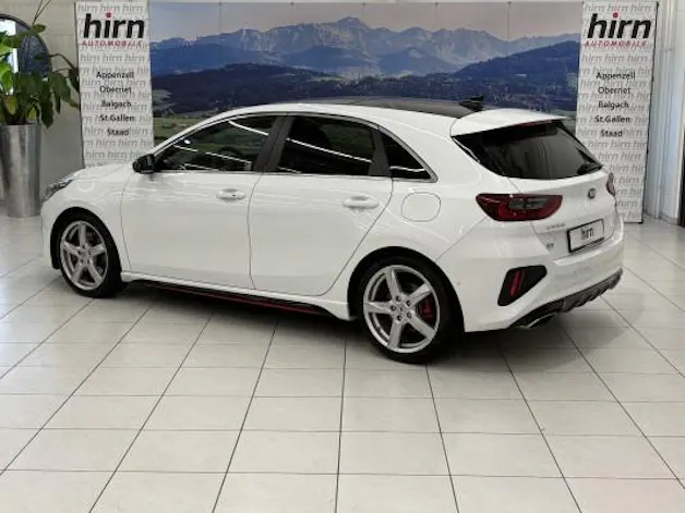 Kia Ceed 1.6 T-GDi GT