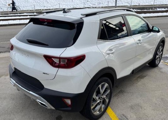 Vehicle image 2 Vehicle image 2