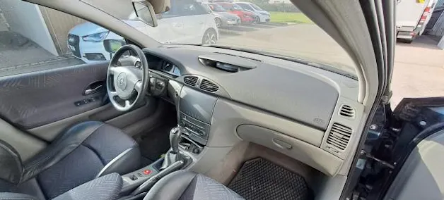 Renault Laguna 3.0 V6 Dynamique
