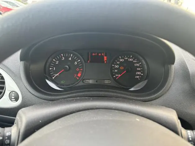 Renault Clio 1.2 16V Yahoo