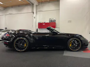 Porsche 911 Cabriolet 3.7 Turbo S PDK