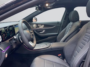 Vehicle image MERCEDES-BENZ E 220 d Swiss Star AMG Line 4matic Kombi