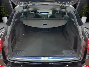 Mercedes-Benz E 220 d 4MATIC T-Modell Swiss Star AMG Line
