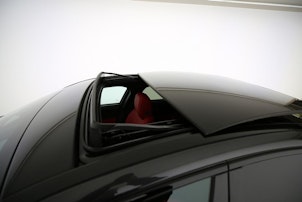 Vehicle image JAGUAR XE 2.0 T 300 Sport AWD