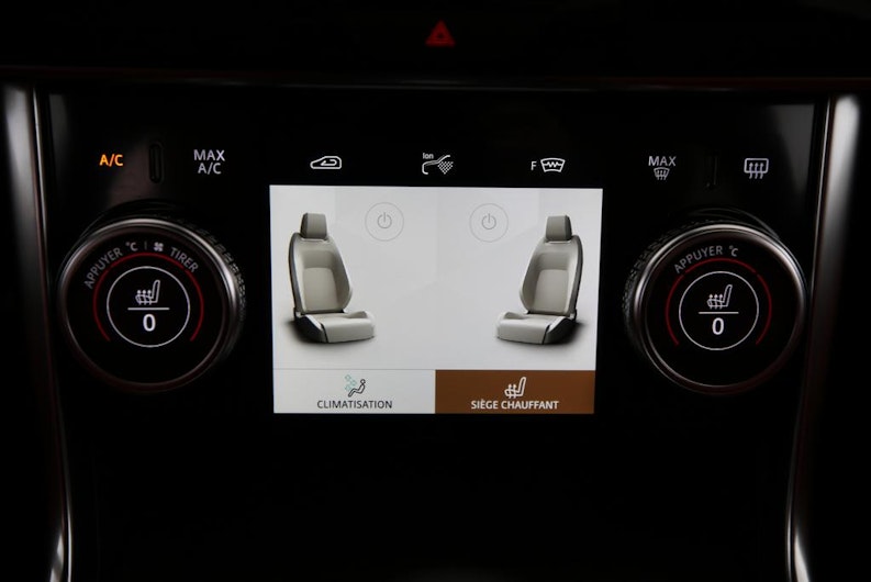 Vehicle image JAGUAR XE