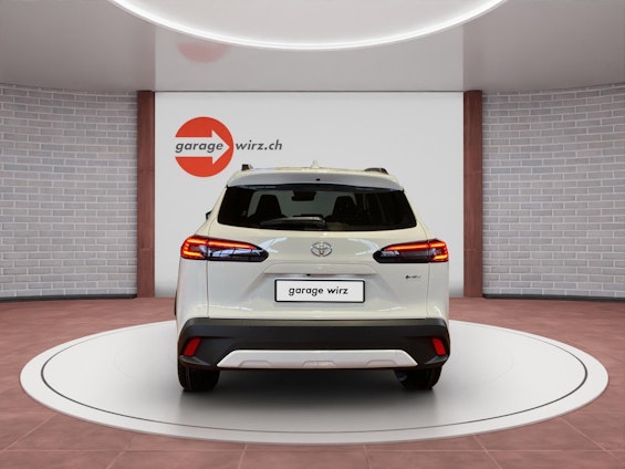 Vehicle image 3 Vehicle image 3