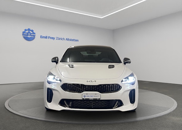 Vehicle image 4 Vehicle image 4