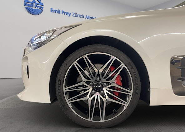 Vehicle image 15 Vehicle image 15