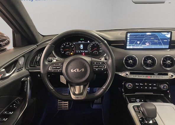 Vehicle image 9 Vehicle image 9