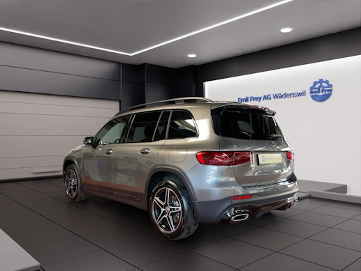 MERCEDES-BENZ GLB 250 AMG Line 4matic 3