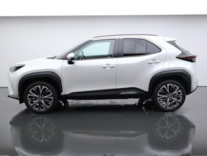 Vehicle image TOYOTA Yaris Cross 1.5 VVT-i HSD Premium AWD-i