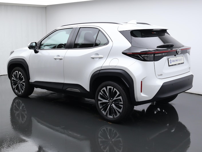 Vehicle image TOYOTA YARIS CROSS