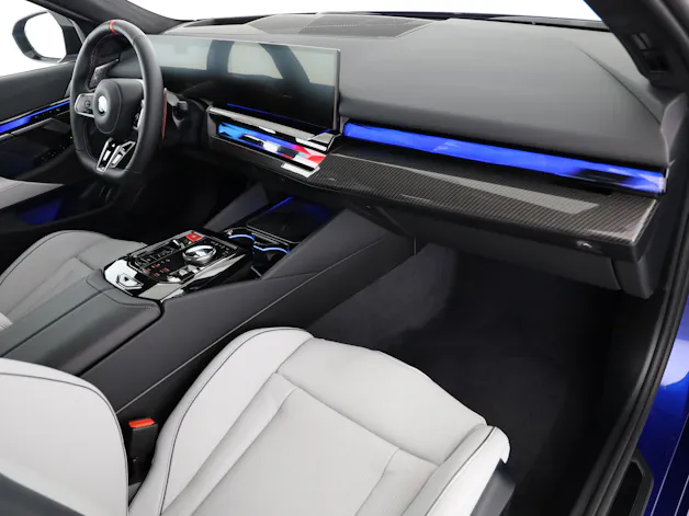 BMW M5 xDrive