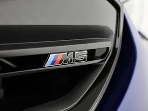 BMW M5 xDrive