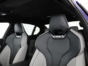 BMW M5 xDrive