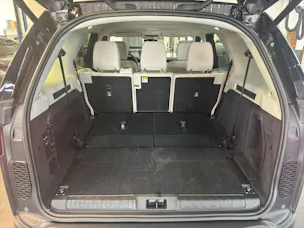 Land Rover Discovery 3.0 D I6 300 S