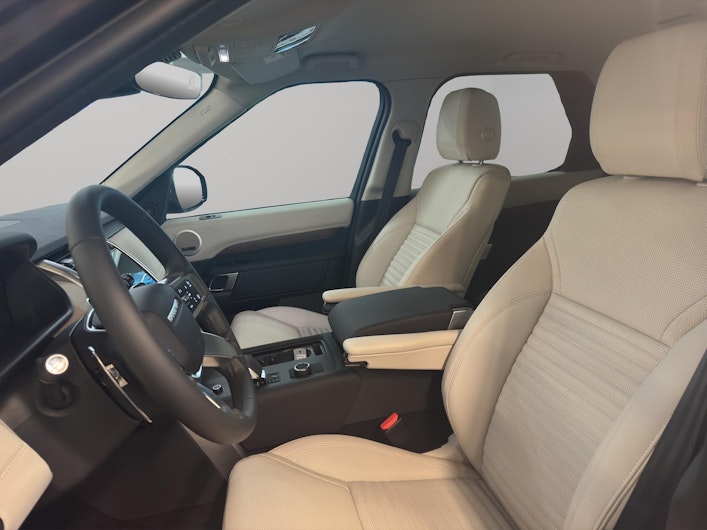 Vehicle image LAND ROVER DISCOVERY