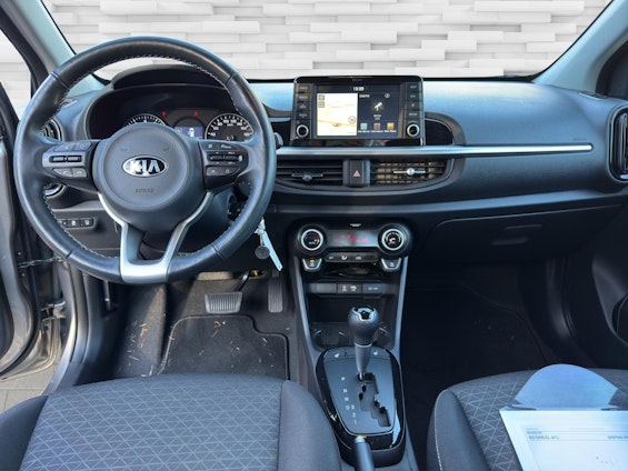 Vehicle image 5 Vehicle image 5