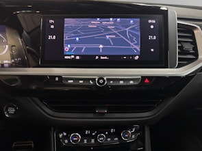 Vehicle image OPEL Grandland 1.6 T PHEV GSE