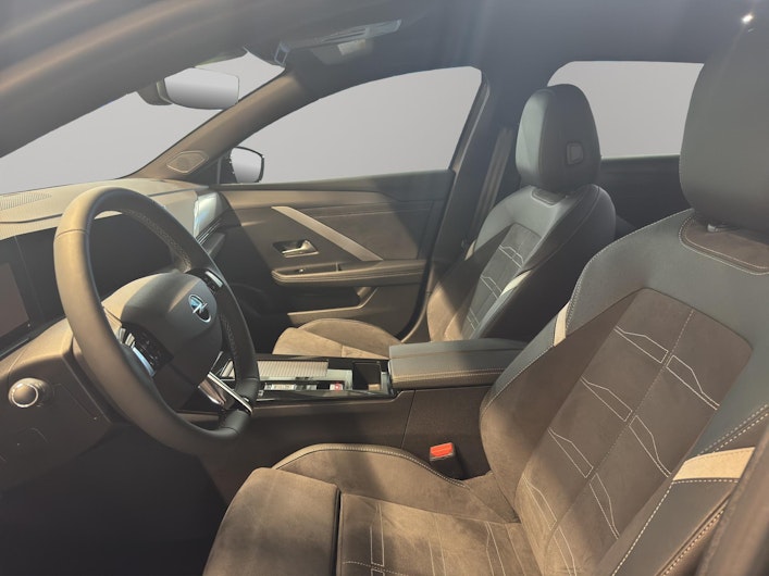 Vehicle image OPEL ASTRA