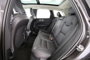 Vehicle image VOLVO XC60 2.0 B5 MH Ultimate Bright AWD