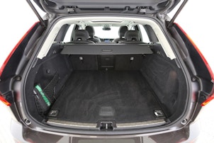 Vehicle image VOLVO XC60 2.0 B5 MH Ultimate Bright AWD