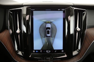 Vehicle image VOLVO XC60 2.0 B5 MH Ultimate Bright AWD