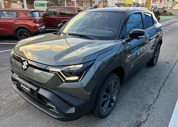 Vehicle image 2 Vehicle image 2