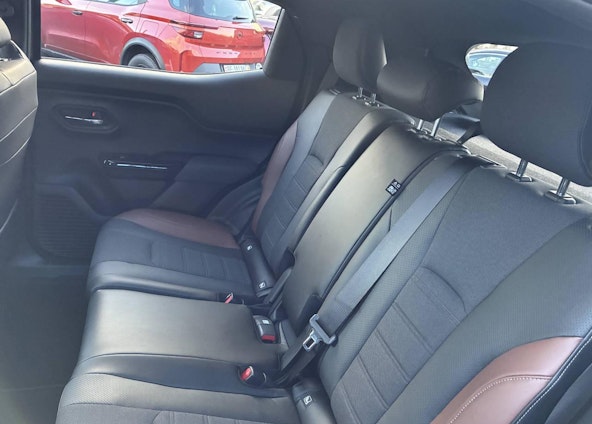 Vehicle image 11 Vehicle image 11