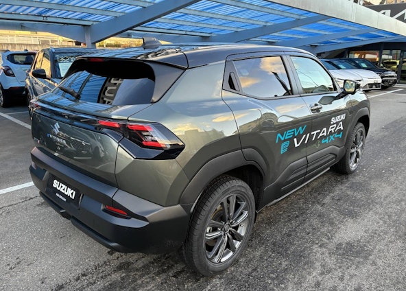 Vehicle image 5 Vehicle image 5