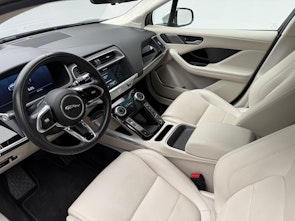 Vehicle image JAGUAR I-Pace EV400 HSE AWD