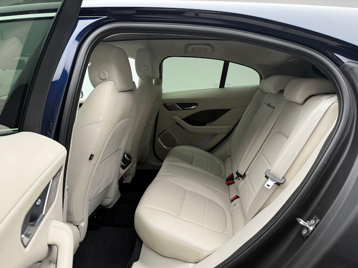 Vehicle image JAGUAR I-PACE